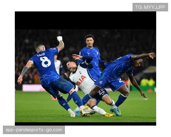 维蒂尼亚 vs 恩佐·费尔南德斯：新时代组织者战术角色与比赛影响力对比