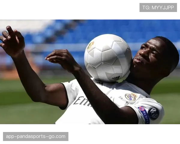 维尼修斯与贝尔在皇家马德里下展现射门方式转移与空间利用差异